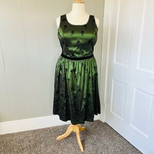 Neca Twilight New Moon birthday dress
